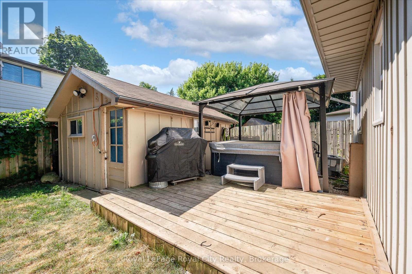 












478 PINETREE CRESCENT

,
Cambridge,




Ontario
N3H4X5

