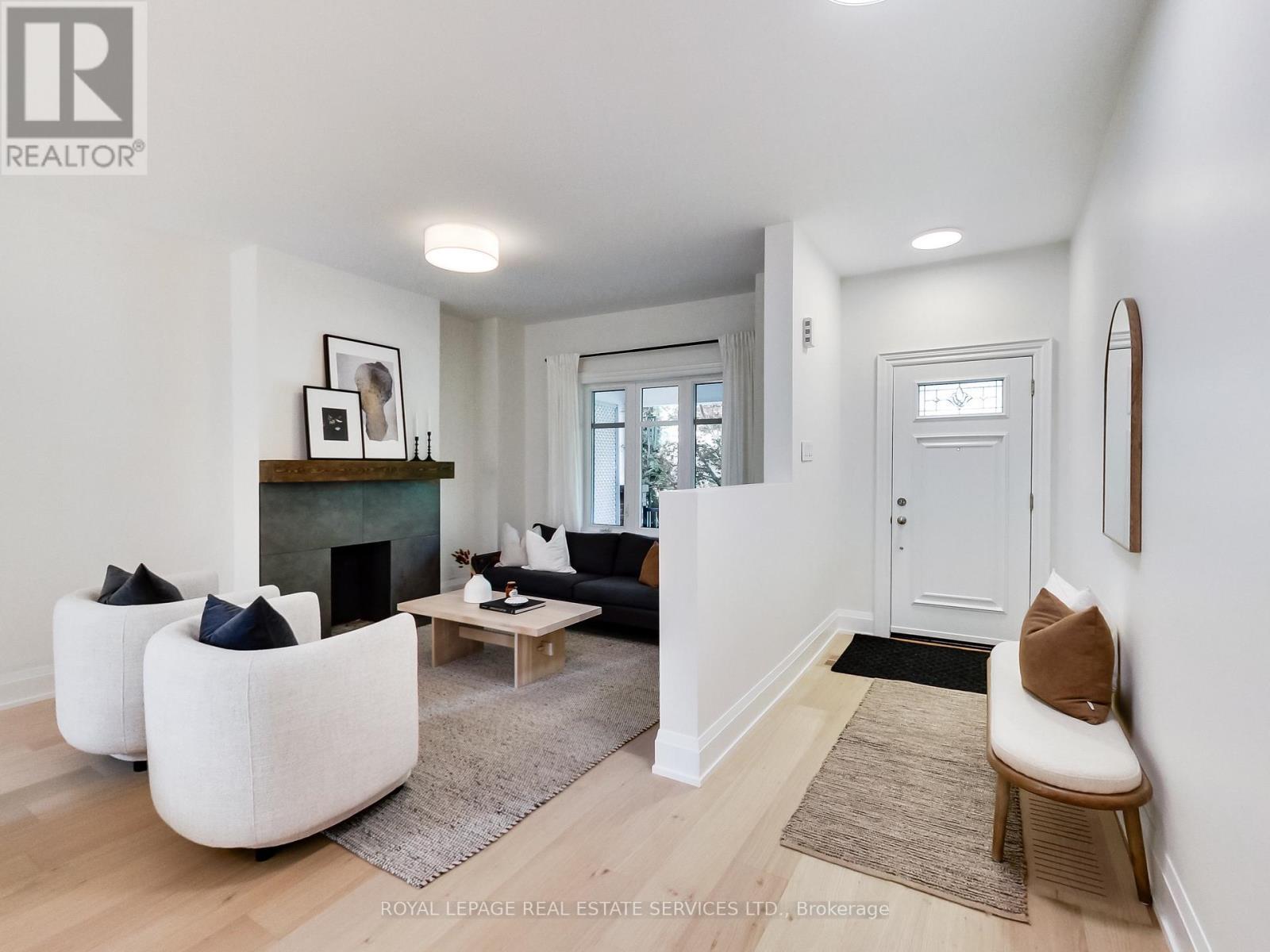 












53 CHESTER AVENUE

,
Toronto,




Ontario
M4K2Z8

