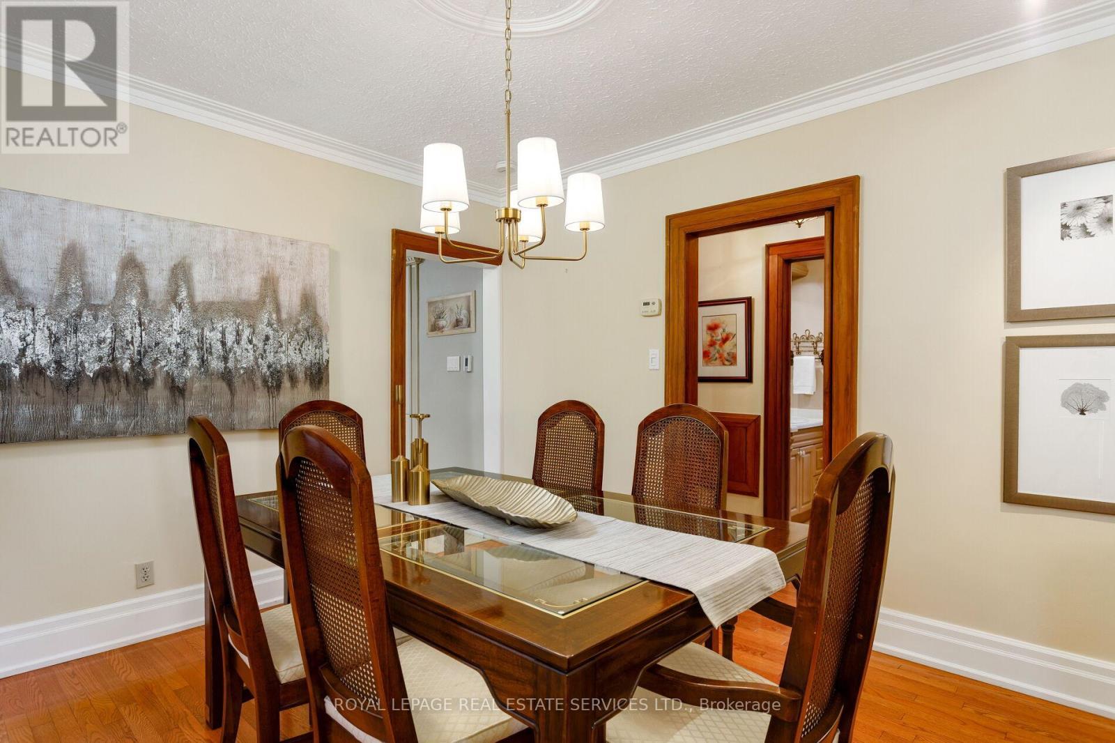 












154 HUMBERCREST BOULEVARD

,
Toronto,




Ontario
M6S4L3

