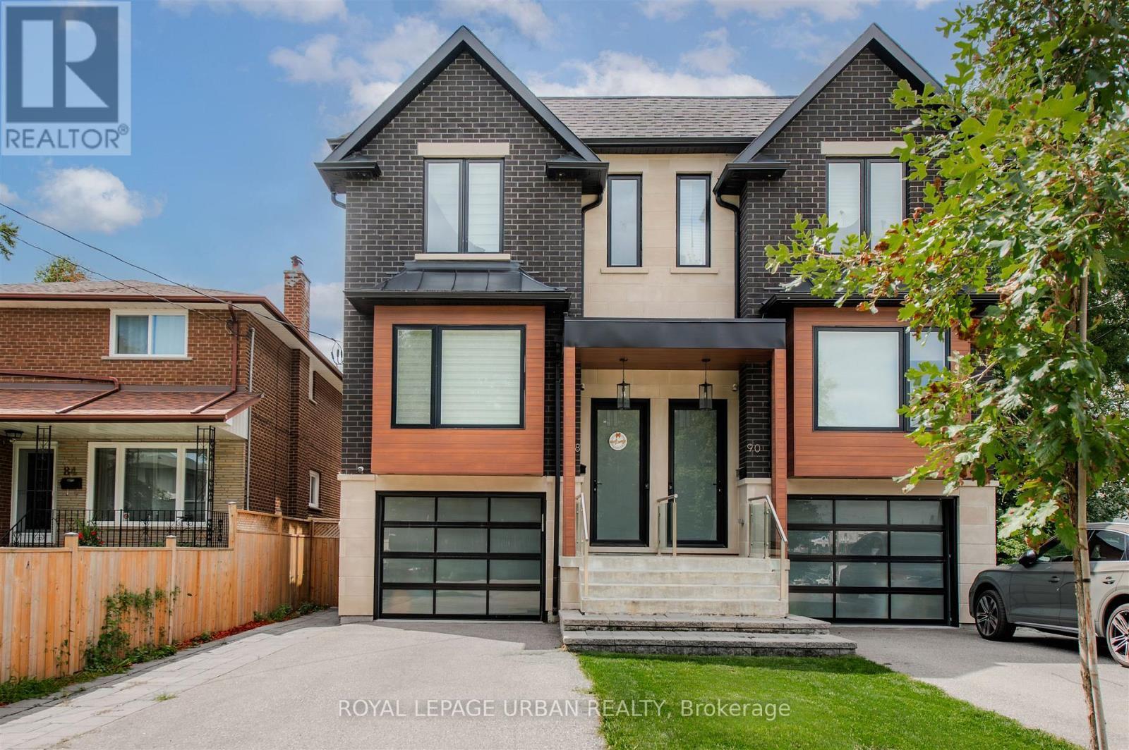 












88 GORT AVENUE

,
Toronto,




Ontario
M8W3Z1

