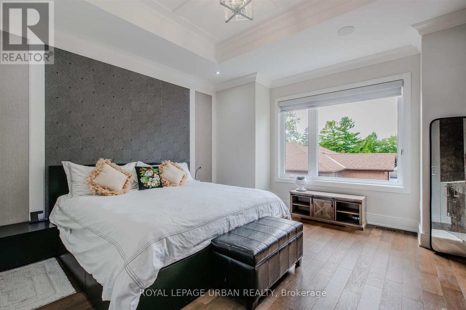 












88 GORT AVENUE

,
Toronto,




Ontario
M8W3Z1

