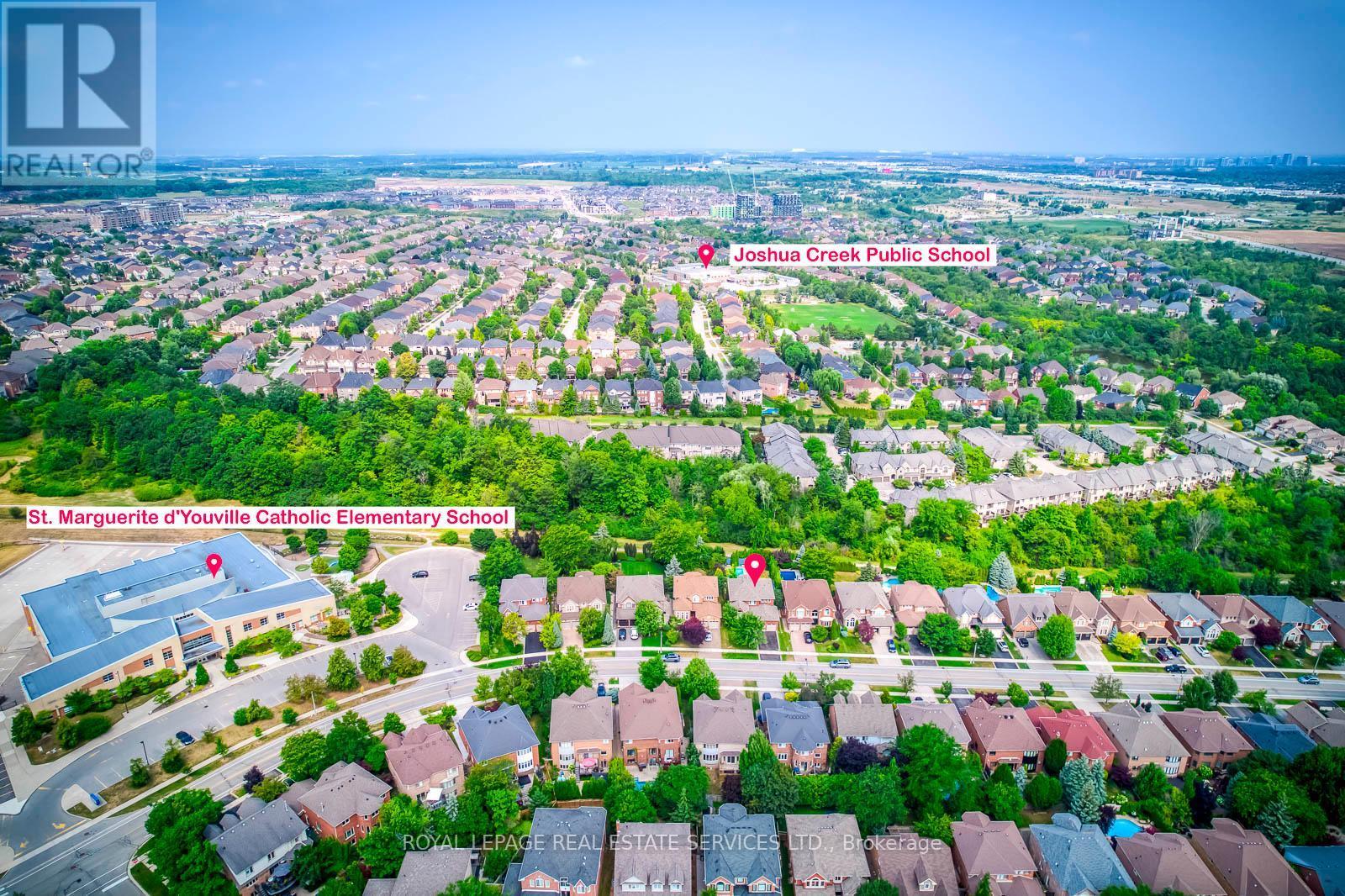 












1387 BAYSHIRE DRIVE

,
Oakville,




Ontario
L6H6E7

