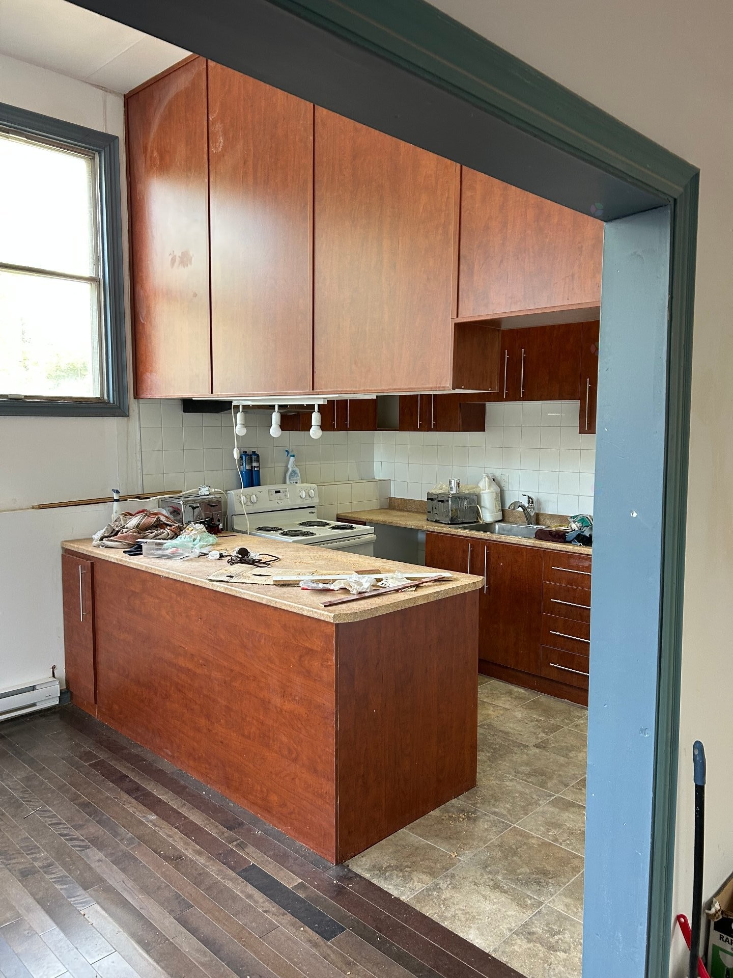 









245


Rue Fournier

,
Sept-Îles,




QC
G0G2B0

