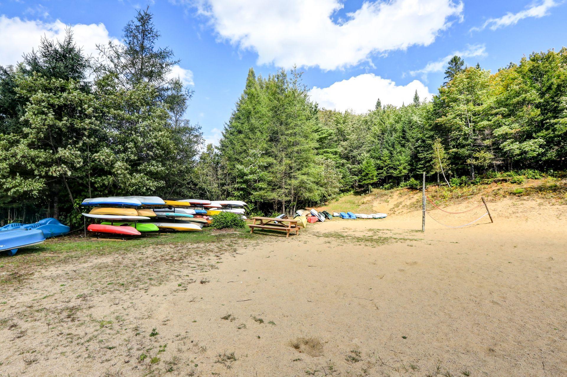 









47


Ch. du Gros-Rocher

,
Harrington,




QC
J8G2T3

