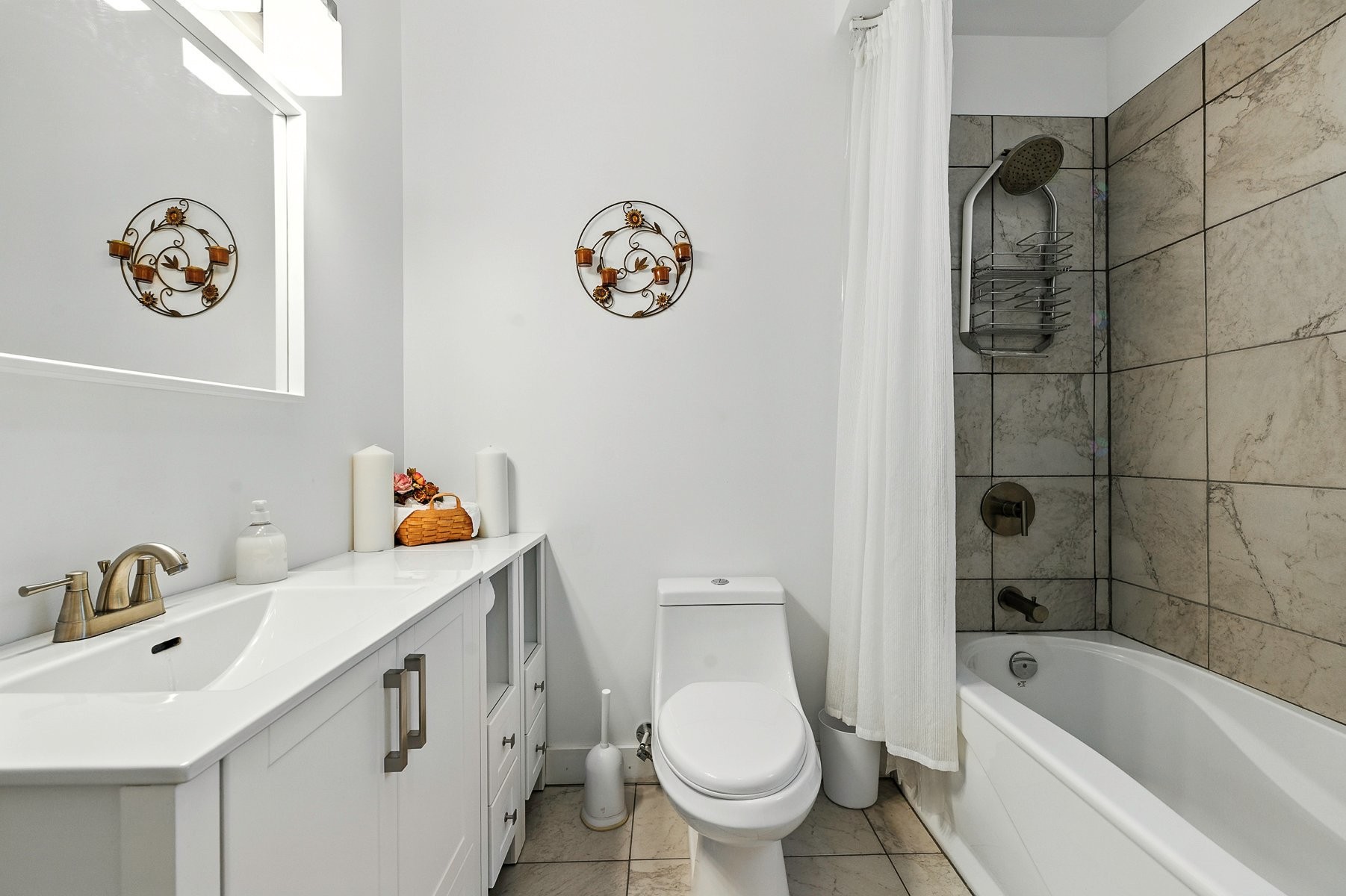 









1696


Ch. Chapleau

,
Nominingue,




QC
J0W1R0

