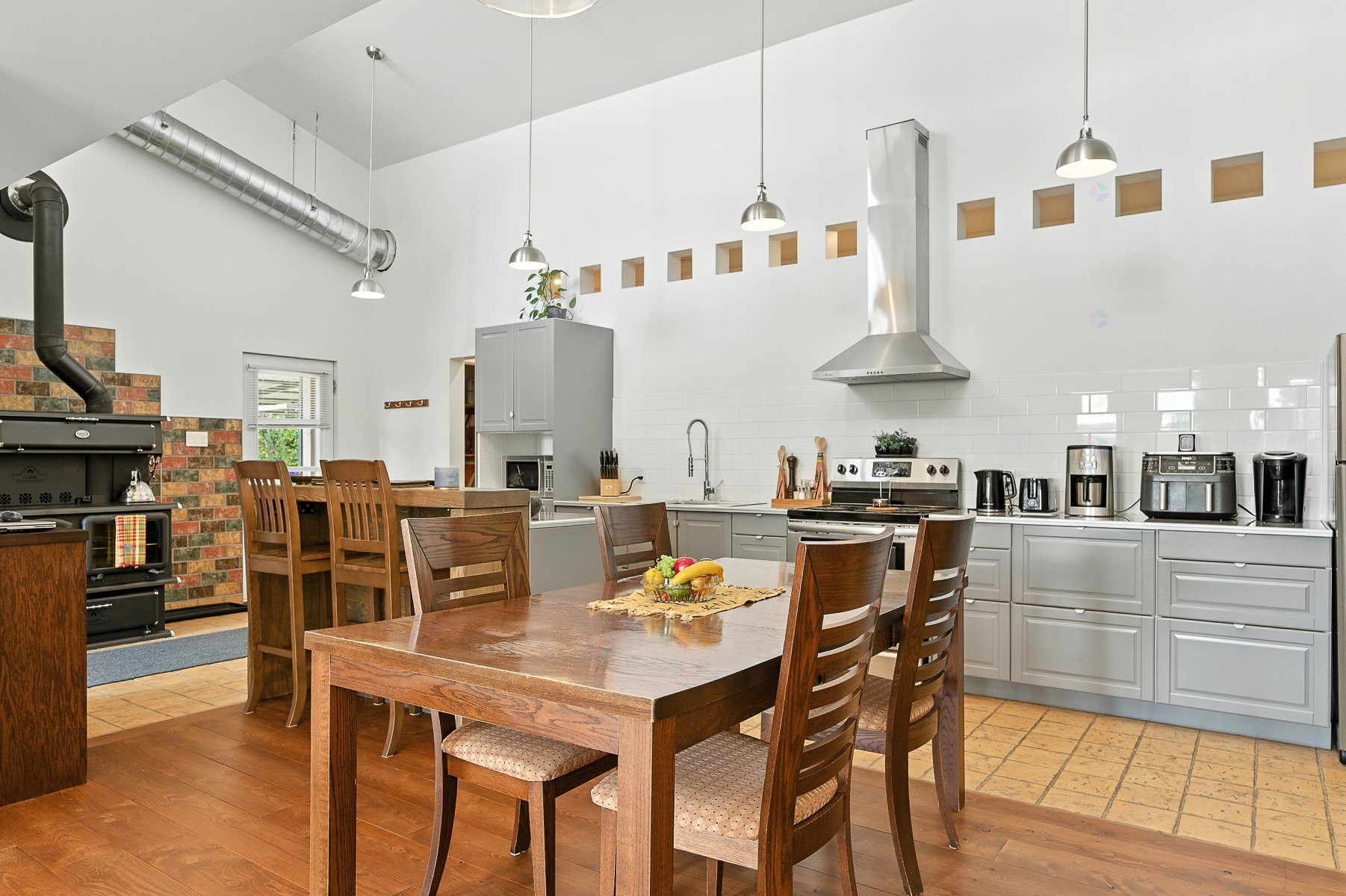 









1696


Ch. Chapleau

,
Nominingue,




QC
J0W1R0

