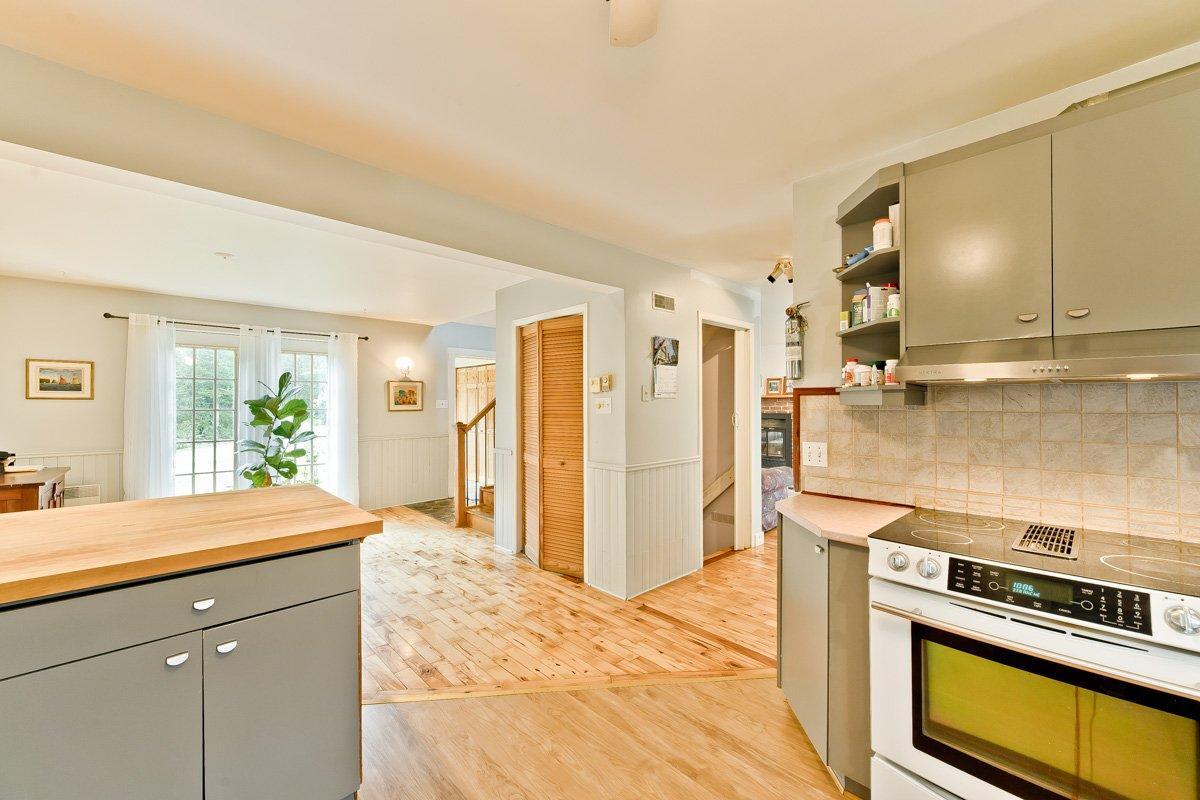 









998Z


Rue Principale

,
Lawrenceville,







QC
J0E1W0

