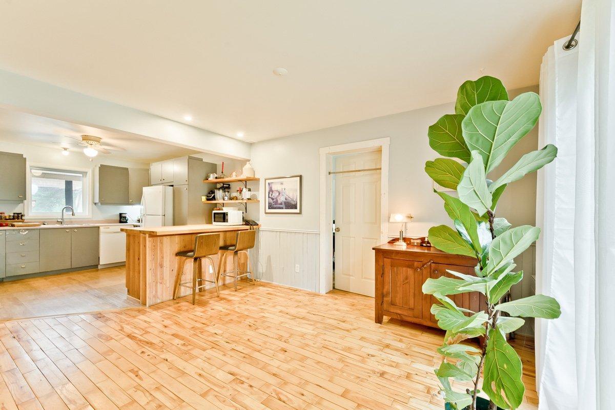 









998Z


Rue Principale

,
Lawrenceville,







QC
J0E1W0


