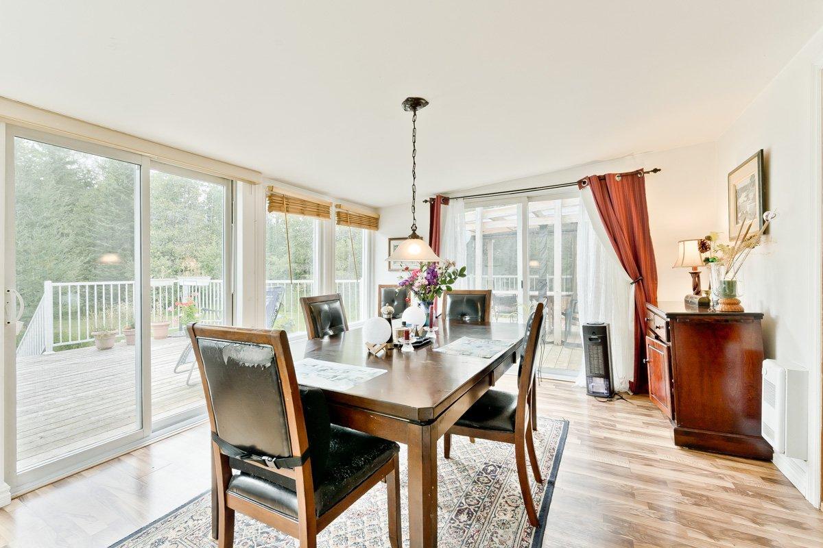 









998Z


Rue Principale

,
Lawrenceville,







QC
J0E1W0

