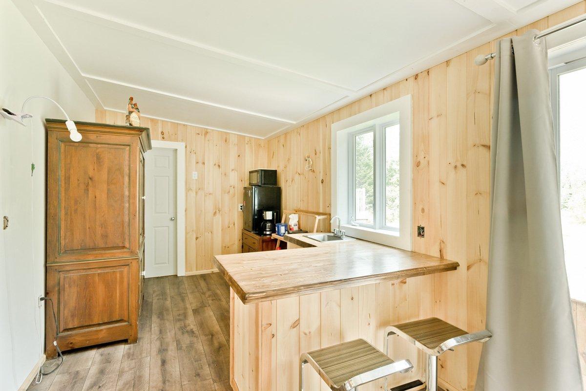 









998Z


Rue Principale

,
Lawrenceville,







QC
J0E1W0

