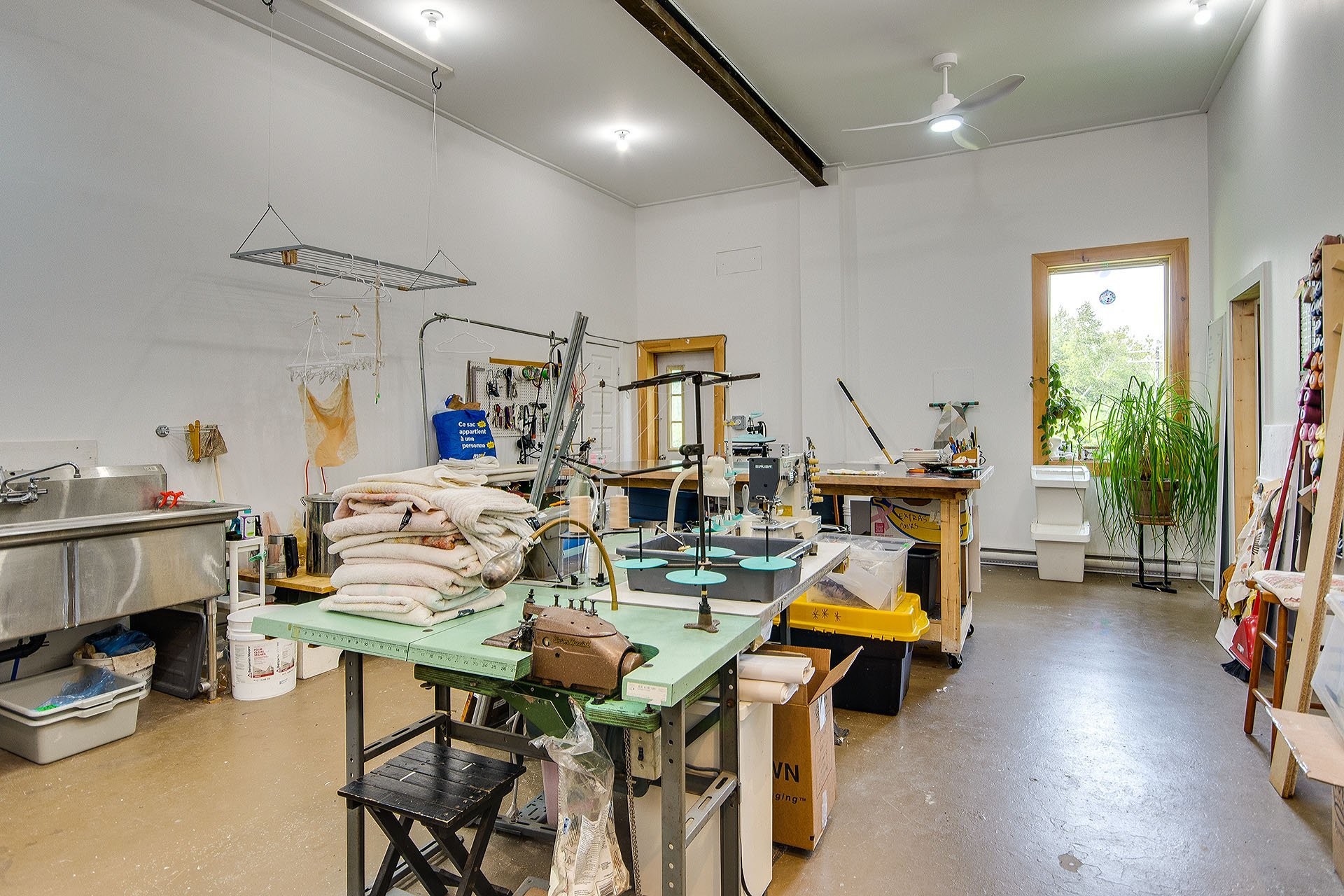 









35


Rue Principale S.

,
Sutton,




QC
J0E2K0

