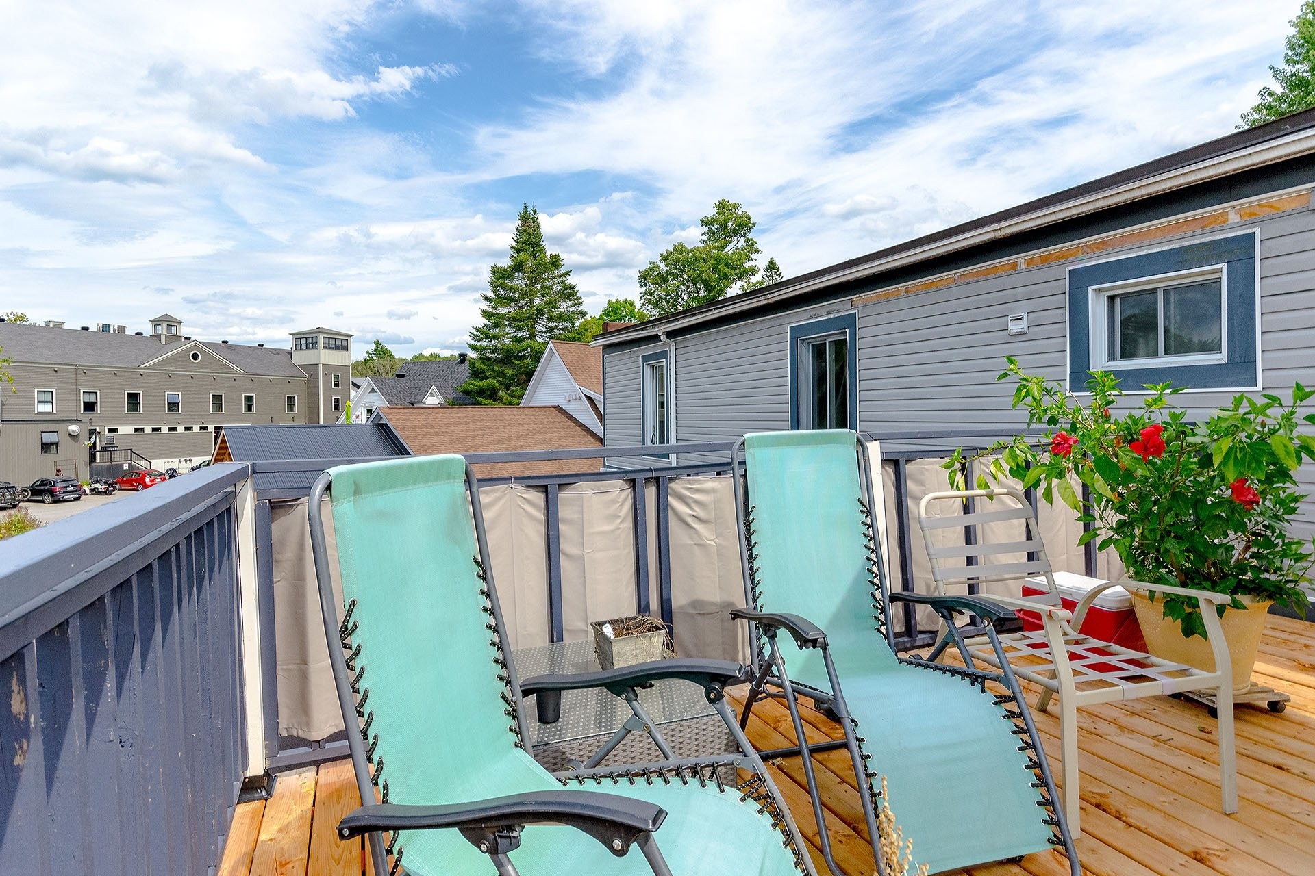 









35


Rue Principale S.

,
Sutton,




QC
J0E2K0

