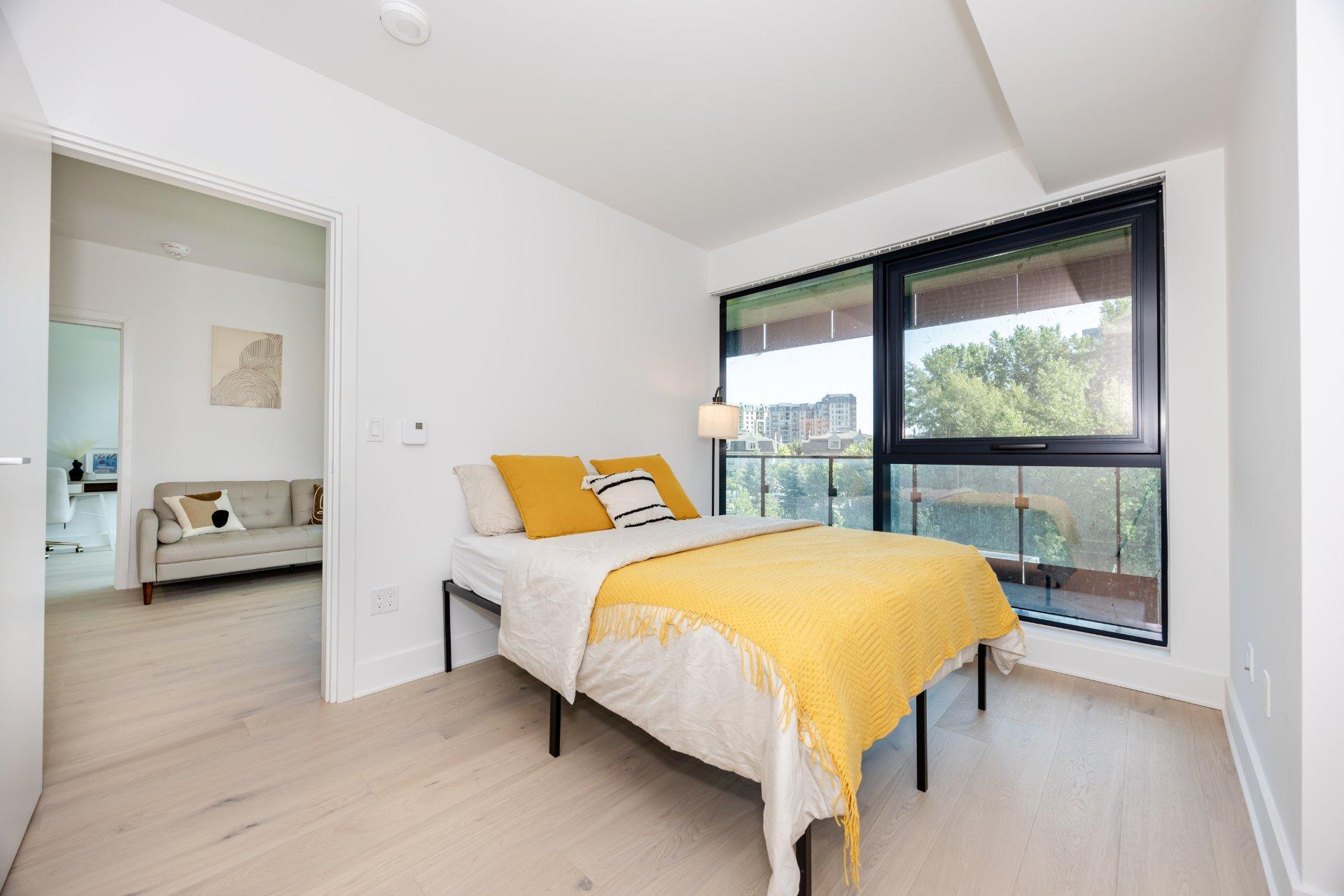 









1000


Rue André-Prévost

, 302,
Montréal (Verdun/Île-des-Soeurs),




QC
H3E0G2

