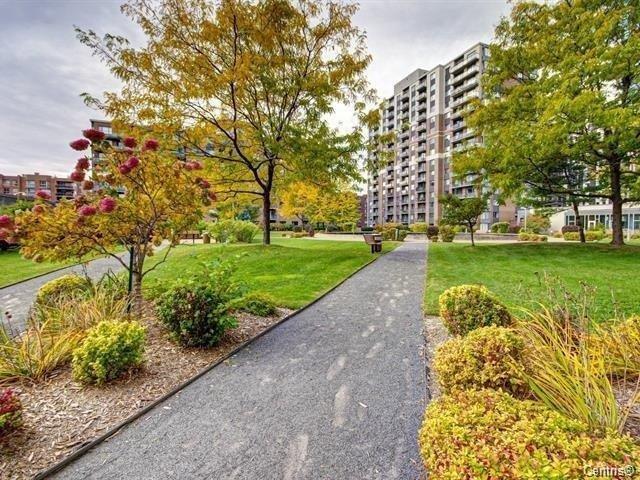 









1200


Rue St-Jacques

, 1704,
Montréal (Ville-Marie),




QC
H3C0E9

