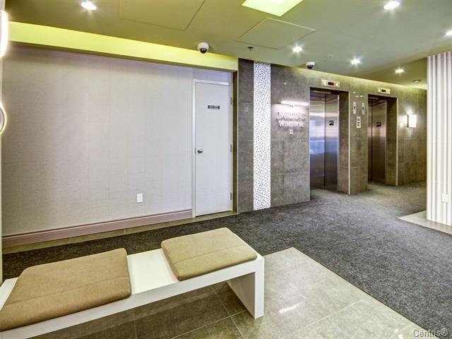 









1200


Rue St-Jacques

, 1704,
Montréal (Ville-Marie),




QC
H3C0E9


