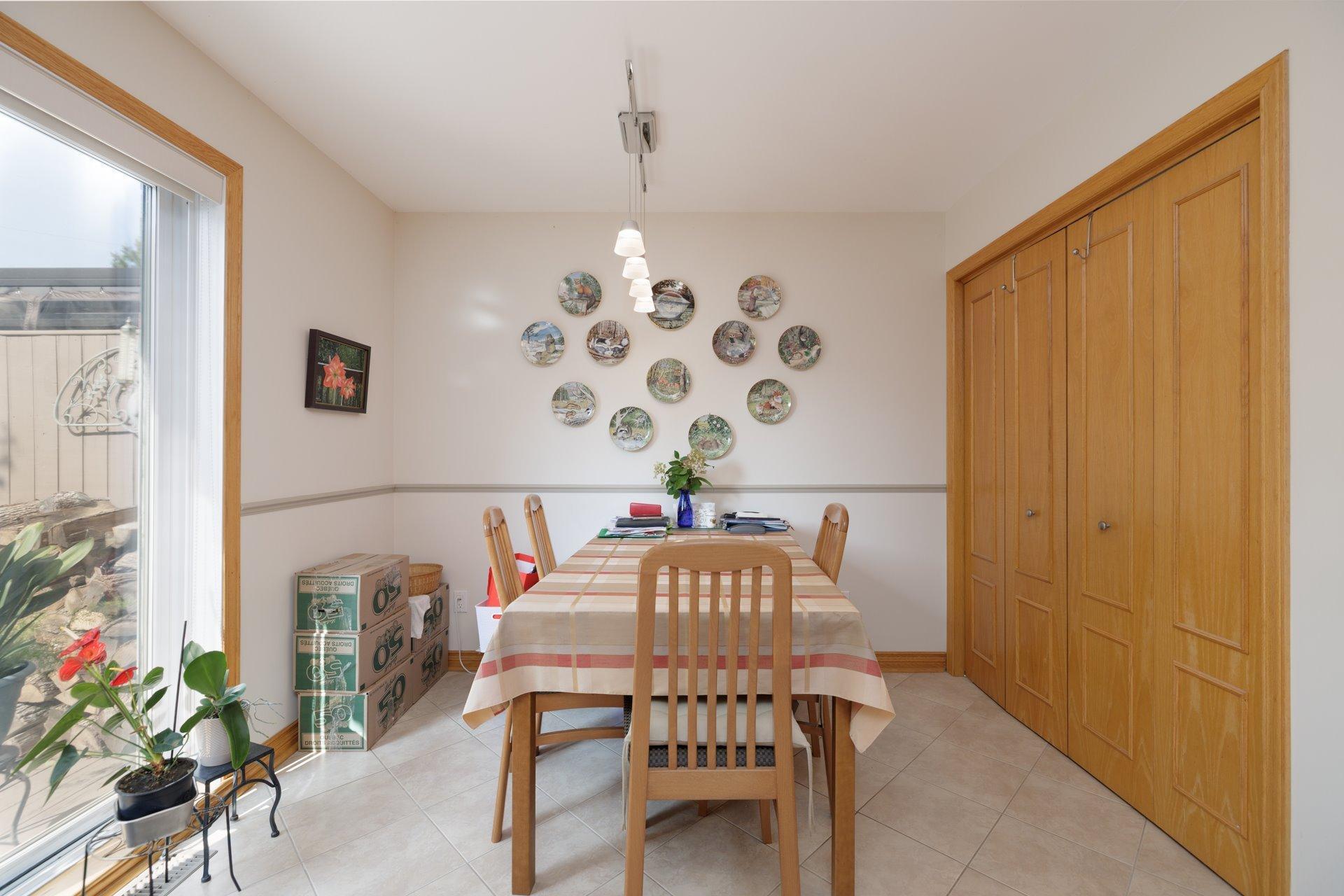 









100


Crois. Michael

,
Beaconsfield,




QC
H9W2C6

