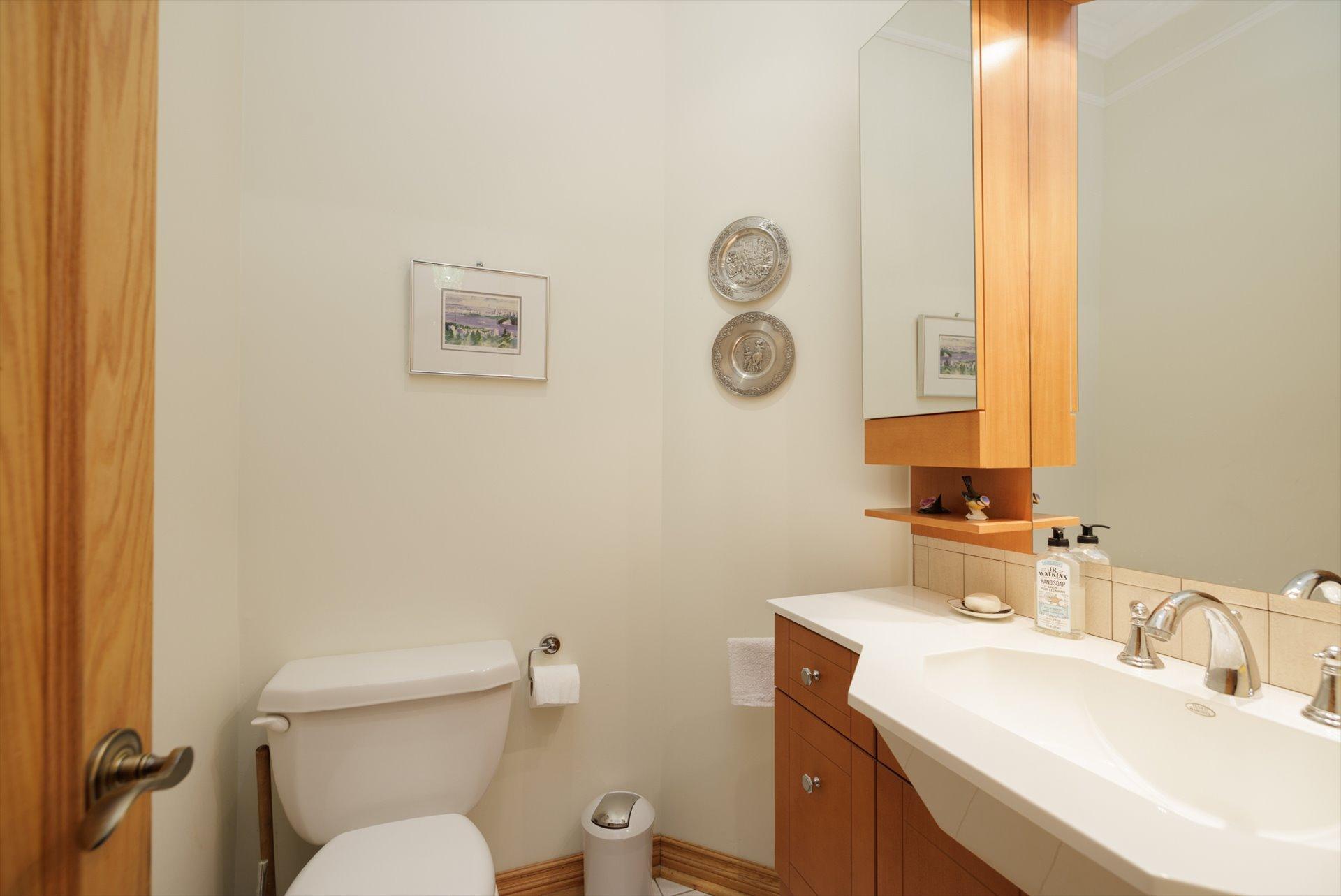









100


Crois. Michael

,
Beaconsfield,




QC
H9W2C6

