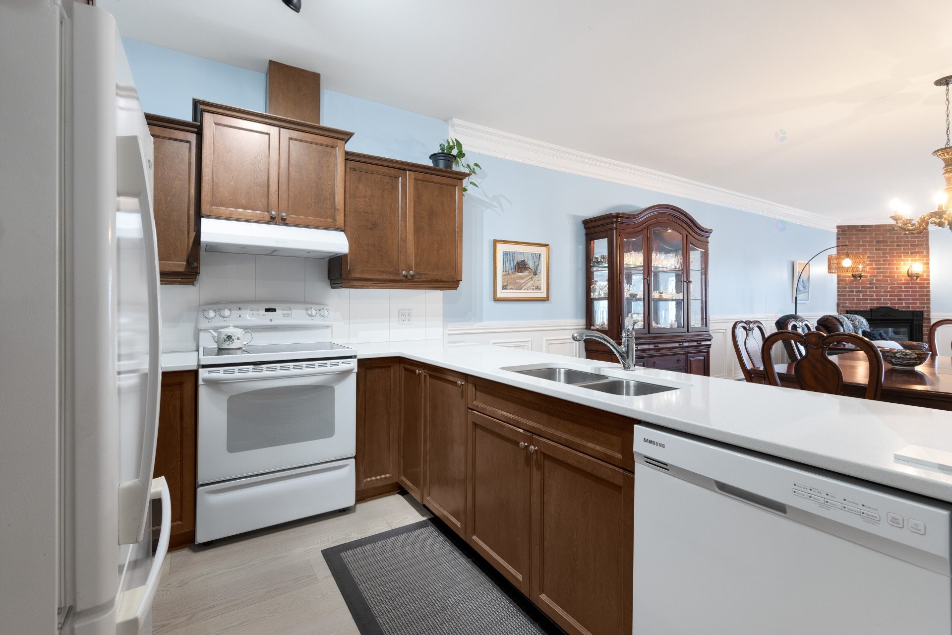 









1063


Rue du Bruant-des-Marais

,
Magog,




QC
J1X7S5

