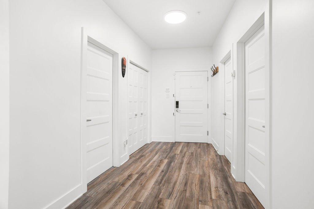 









7705


Boul. St-Martin O.

, 205,
Laval (Sainte-Dorothée),




QC
H7X0E9

