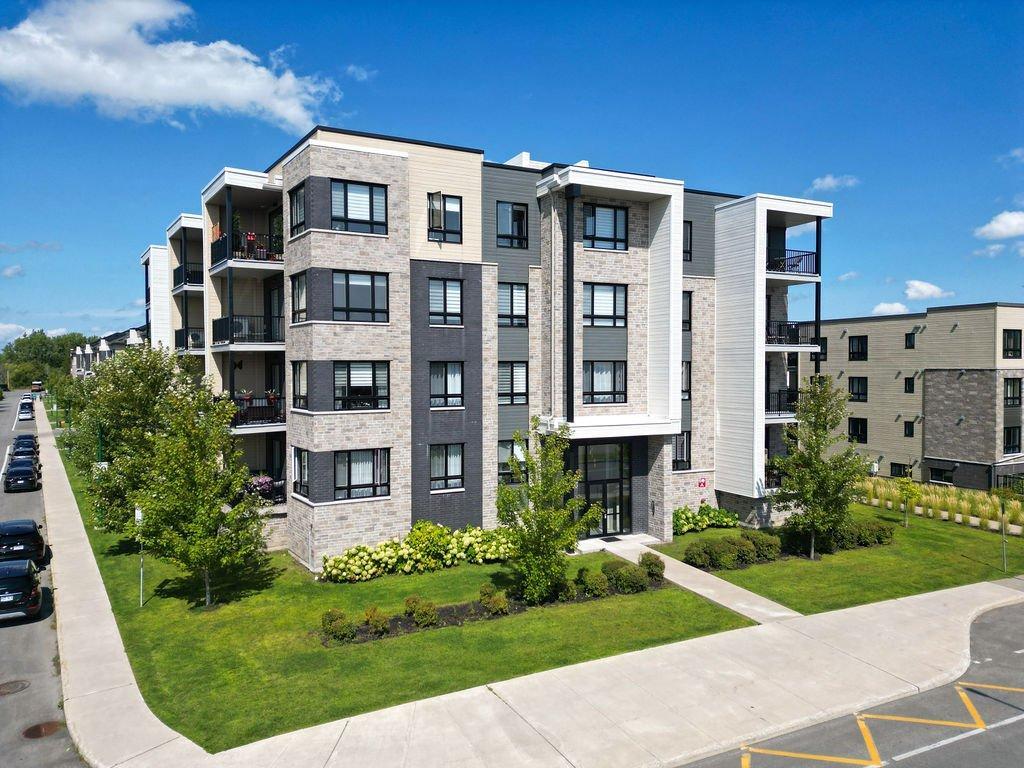 









7705


Boul. St-Martin O.

, 205,
Laval (Sainte-Dorothée),




QC
H7X0E9

