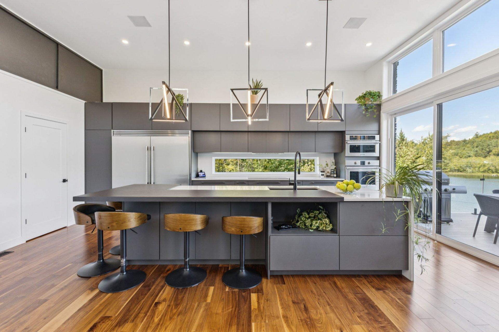 









86


Ch. H.-Zurenski

,
Val-des-Monts,




QC
J8N0K6

