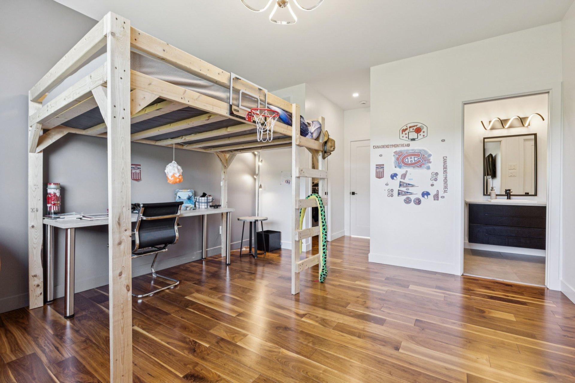 









86


Ch. H.-Zurenski

,
Val-des-Monts,




QC
J8N0K6

