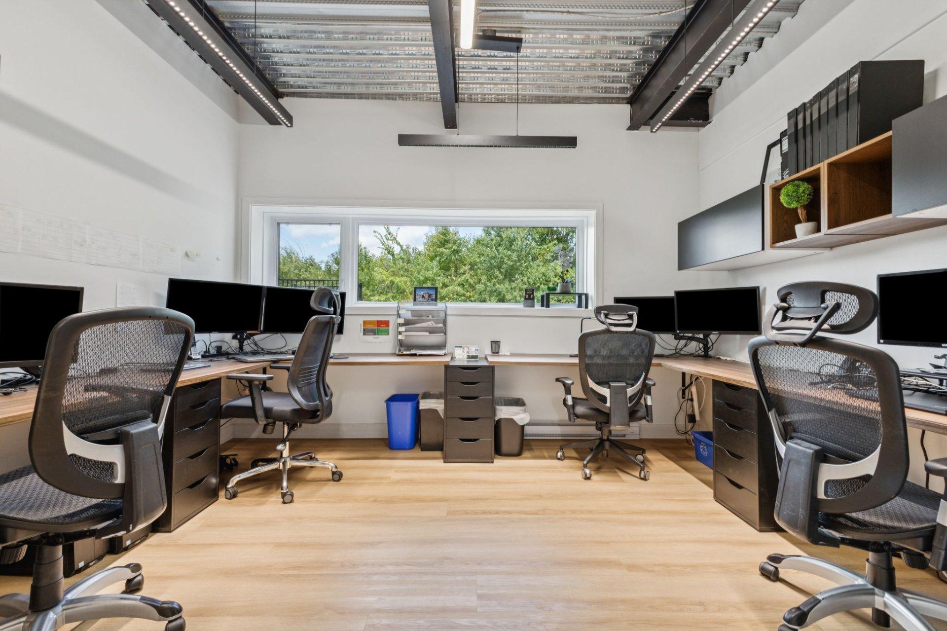 









86


Ch. H.-Zurenski

,
Val-des-Monts,




QC
J8N0K6

