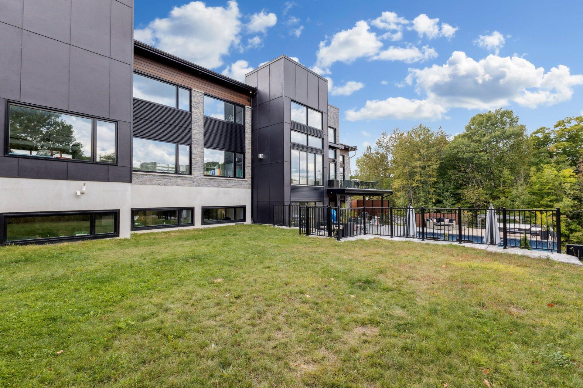 









86


Ch. H.-Zurenski

,
Val-des-Monts,




QC
J8N0K6

