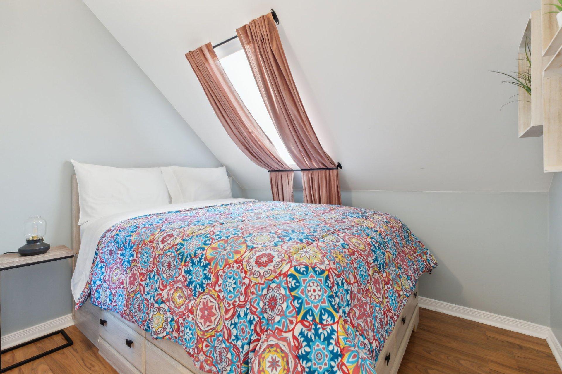 









939


Rue Jacques-Cartier

,
Gatineau (Gatineau),




QC
J8V2M3

