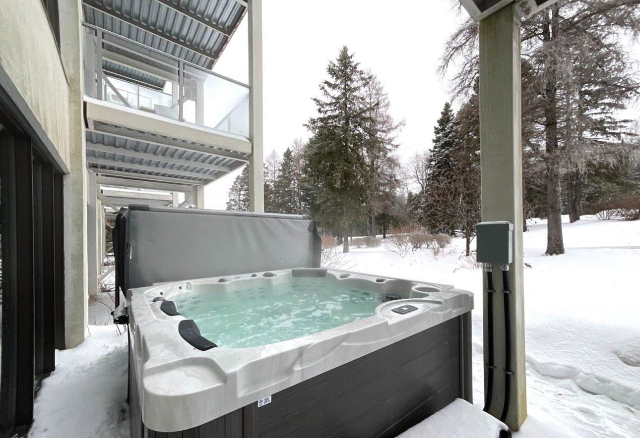 









39


Ch. Fridolin-Simard

, 1-208,
Estérel,




QC
J0T2E0

