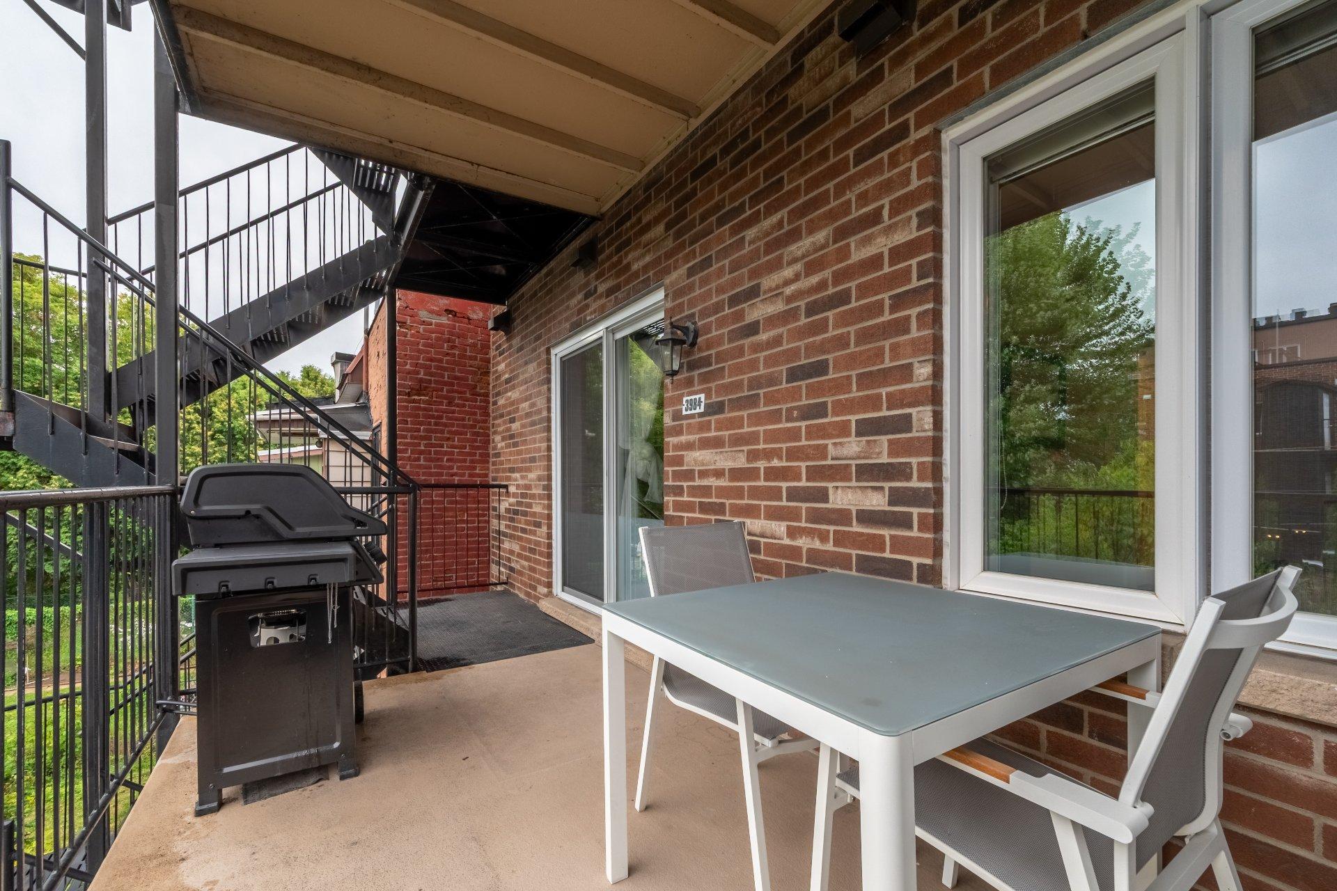 









3984


Rue Claude

,
Montréal (Verdun/Île-des-Soeurs),




QC
H4G1H3

