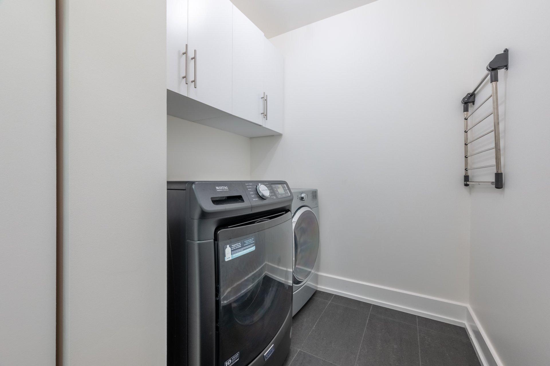 









3984


Rue Claude

,
Montréal (Verdun/Île-des-Soeurs),




QC
H4G1H3

