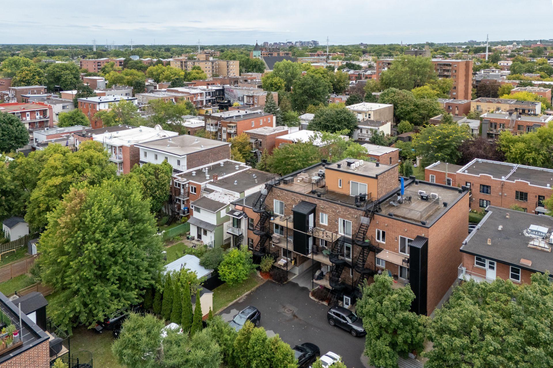 









3984


Rue Claude

,
Montréal (Verdun/Île-des-Soeurs),




QC
H4G1H3

