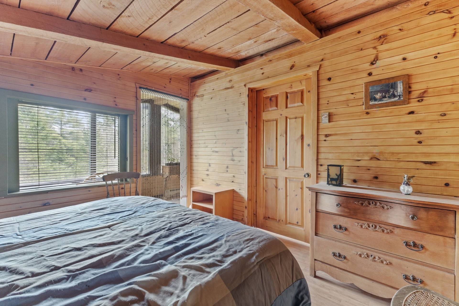 









6


Rue des Mélèzes

,
Val-des-Monts,




QC
J8N7E5

