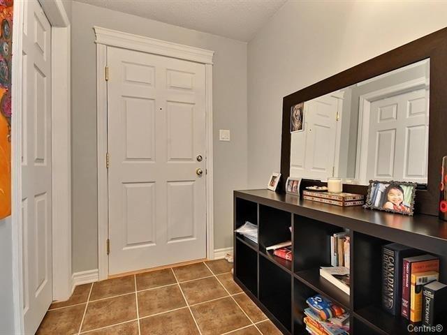 









25


Rue du Colonial

, 102,
Gatineau (Aylmer),




QC
J9H0B1

