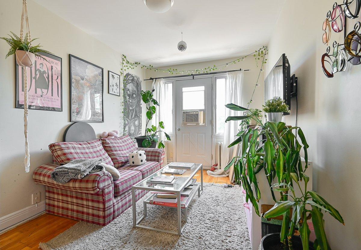









3557

 - 3561


Rue Dandurand

,
Montréal (Rosemont/La Petite-Patrie),




QC
H1X1N4


