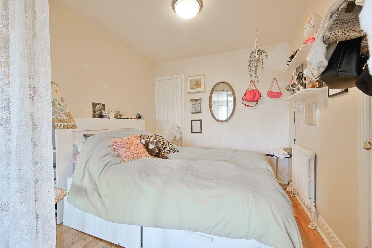 









3557

 - 3561


Rue Dandurand

,
Montréal (Rosemont/La Petite-Patrie),




QC
H1X1N4

