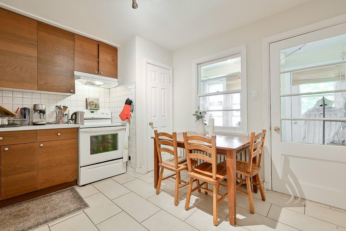 









3557

 - 3561


Rue Dandurand

,
Montréal (Rosemont/La Petite-Patrie),




QC
H1X1N4

