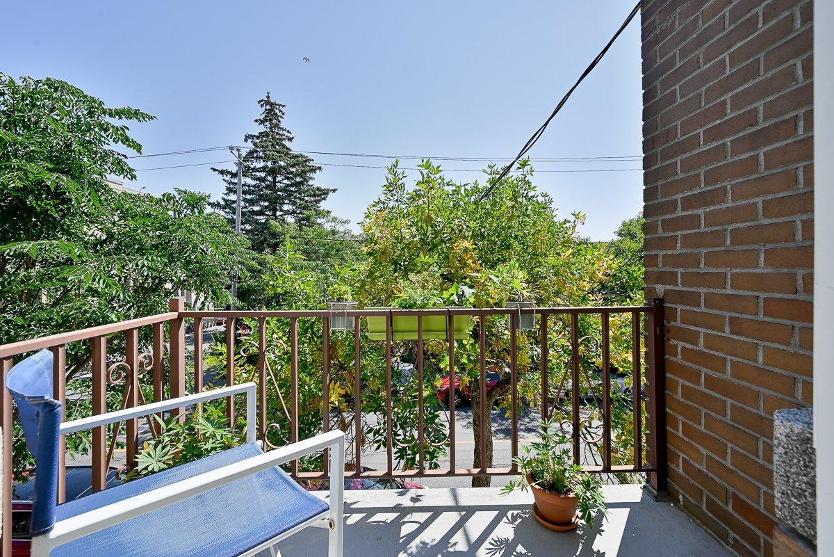 









3557

 - 3561


Rue Dandurand

,
Montréal (Rosemont/La Petite-Patrie),




QC
H1X1N4

