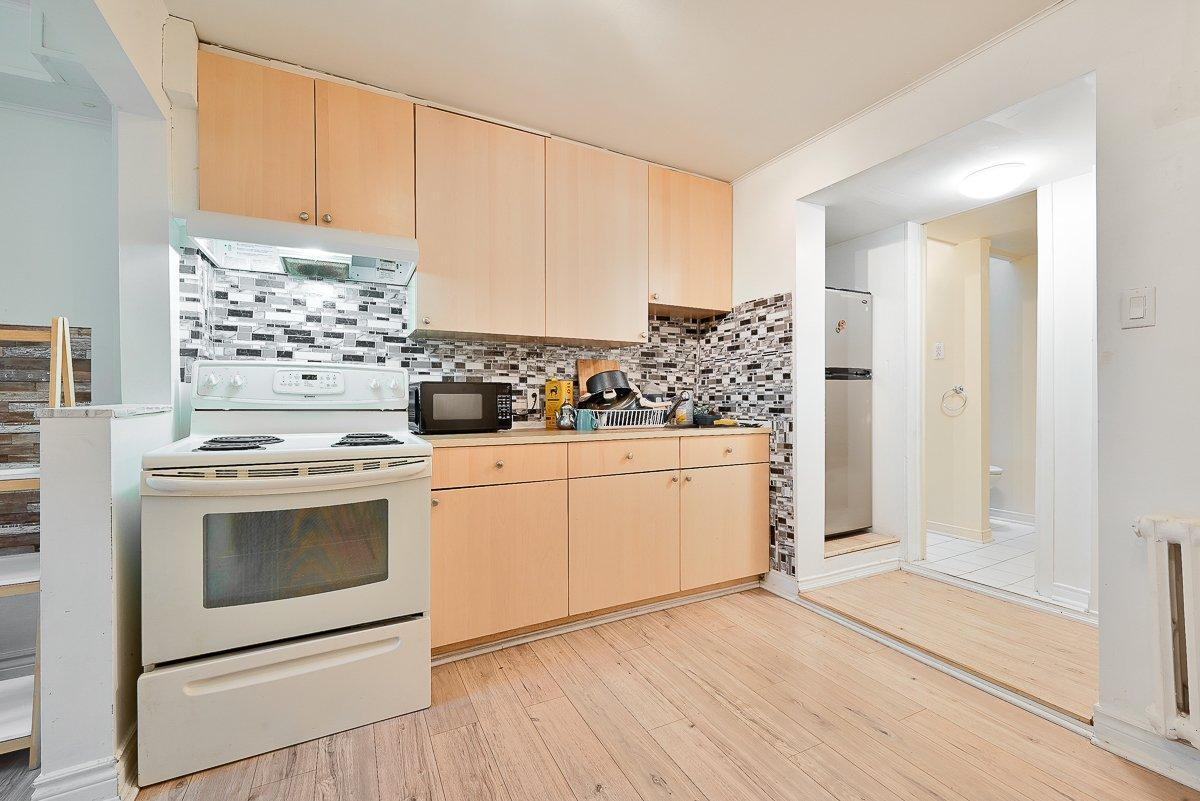 









3557

 - 3561


Rue Dandurand

,
Montréal (Rosemont/La Petite-Patrie),




QC
H1X1N4

