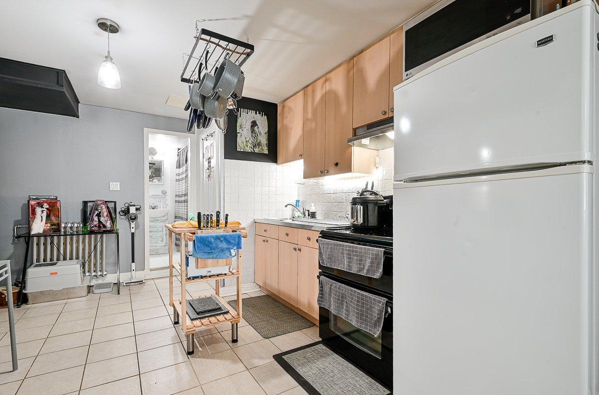 









3557

 - 3561


Rue Dandurand

,
Montréal (Rosemont/La Petite-Patrie),




QC
H1X1N4

