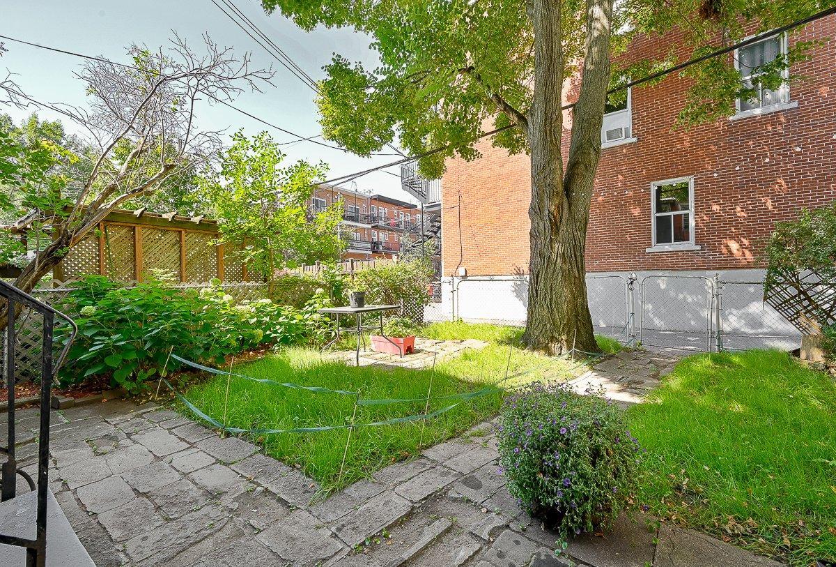 









3557

 - 3561


Rue Dandurand

,
Montréal (Rosemont/La Petite-Patrie),




QC
H1X1N4

