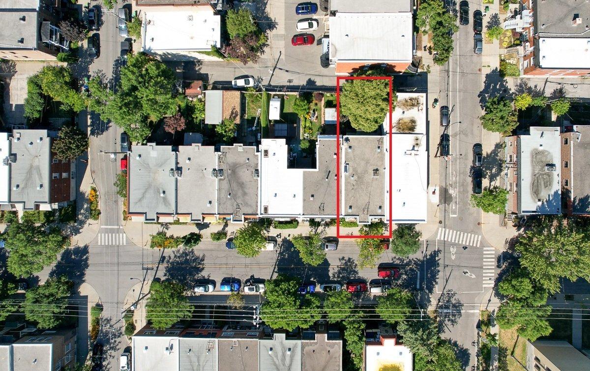 









3557

 - 3561


Rue Dandurand

,
Montréal (Rosemont/La Petite-Patrie),




QC
H1X1N4

