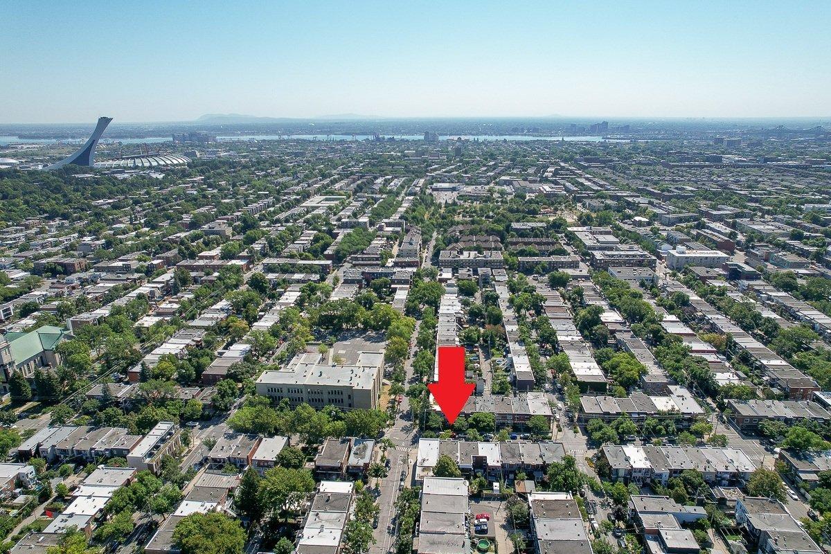 









3557

 - 3561


Rue Dandurand

,
Montréal (Rosemont/La Petite-Patrie),




QC
H1X1N4

