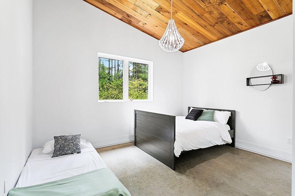 









132


Route 303

,
Otter Lake,




QC
J0X2P0

