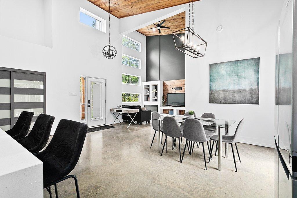 









132


Route 303

,
Otter Lake,




QC
J0X2P0

