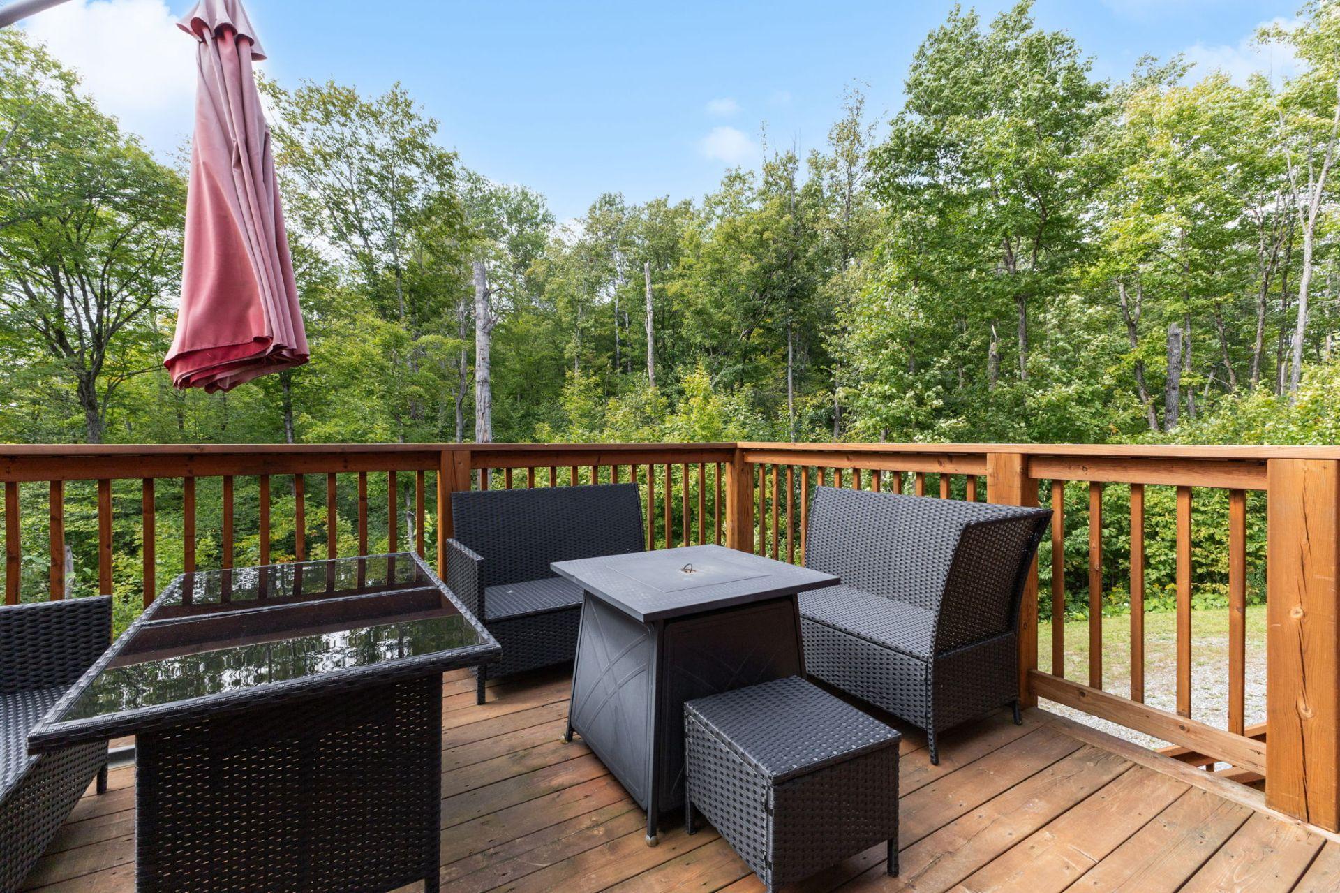









24


Ch. Scuvée

,
Val-des-Monts,




QC
J8N1E2

