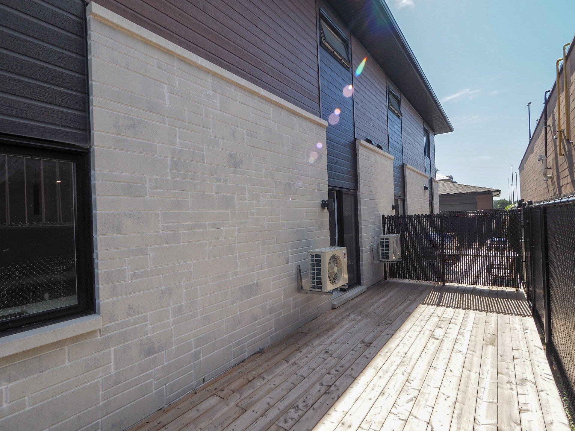 









22


Rue de Mère-Gamelin

,
Trois-Rivières,




QC
G8T1X5

