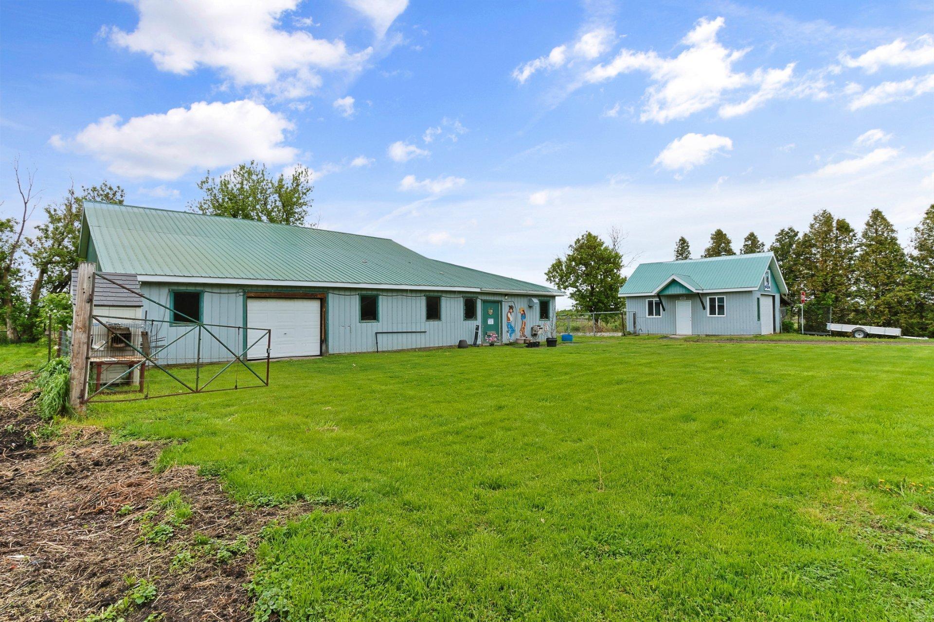 









235


Route 132

,
Sainte-Barbe,




QC
J0S1P0

