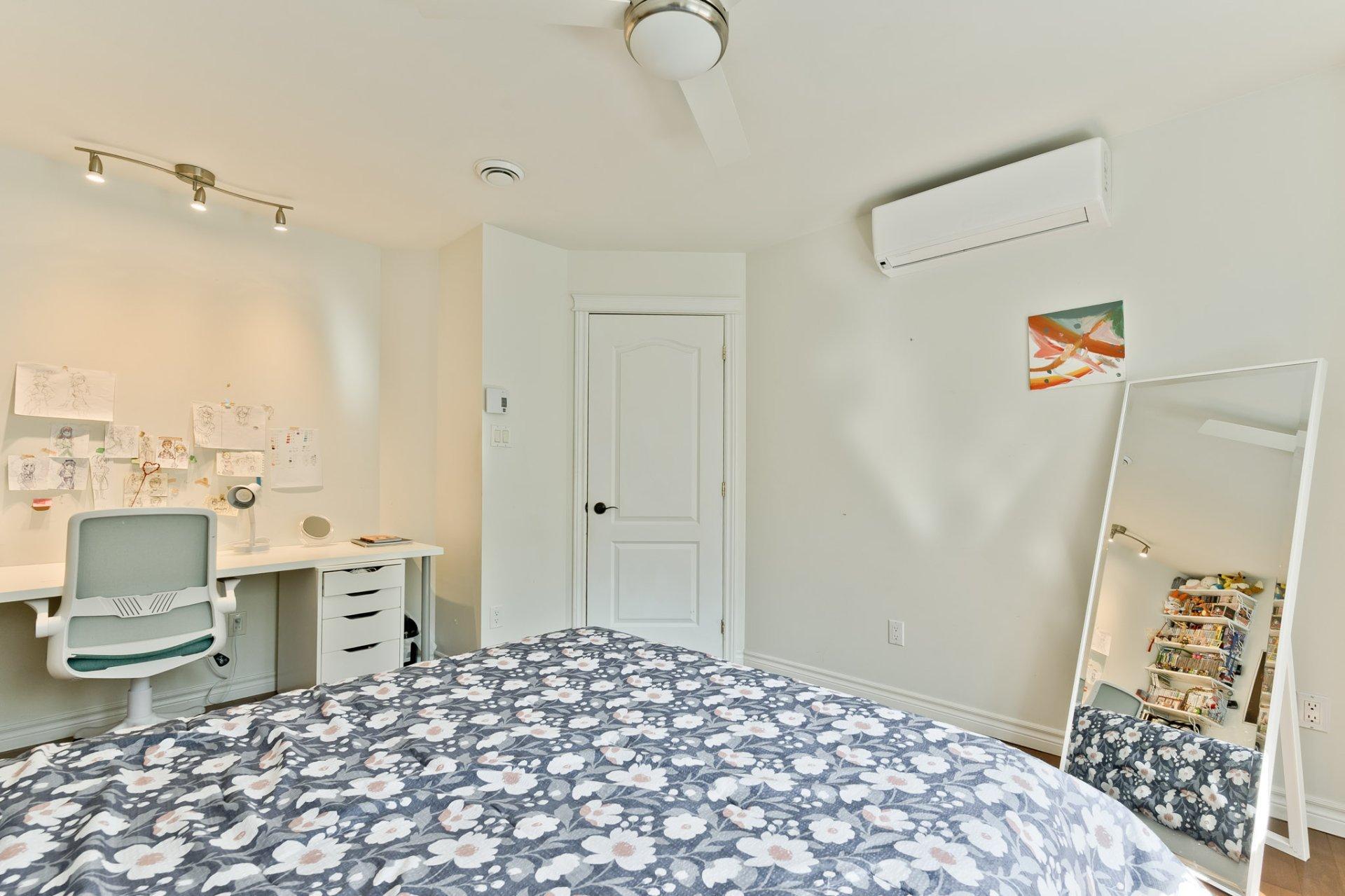 









2797


Rue Honoré-De Balzac

,
Sherbrooke (Les Nations),




QC
J1L0B2

